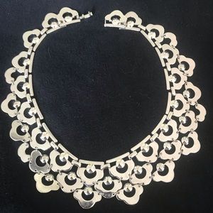 Stella & Dot collar style necklace-17 1/2” long.